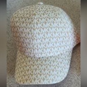 Michael Kors hat nwt